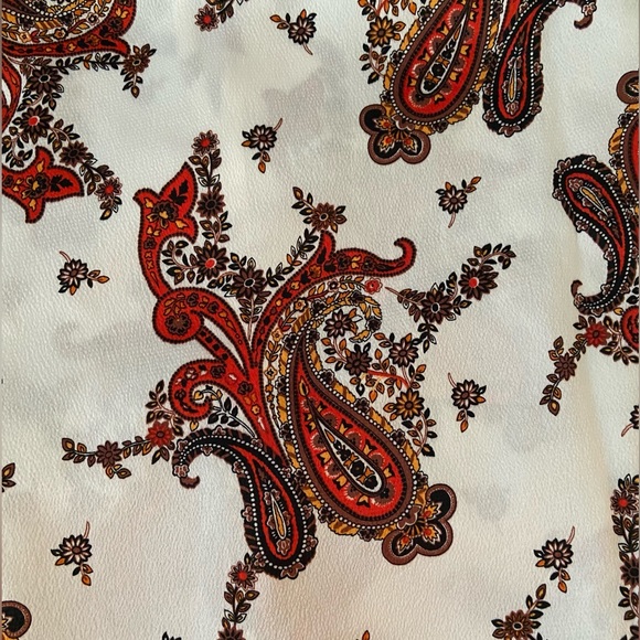 Liz Claiborne - Keyhole Neck Short Sleeve Blouse (NWT) - Picture 5 of 5